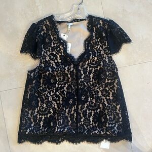 NEW WITH TAGS JOIE LACE TOP